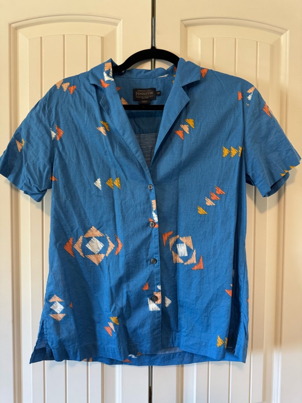 Pendleton Blue Aztec-Inspired Geometric Print Button Down TShirt